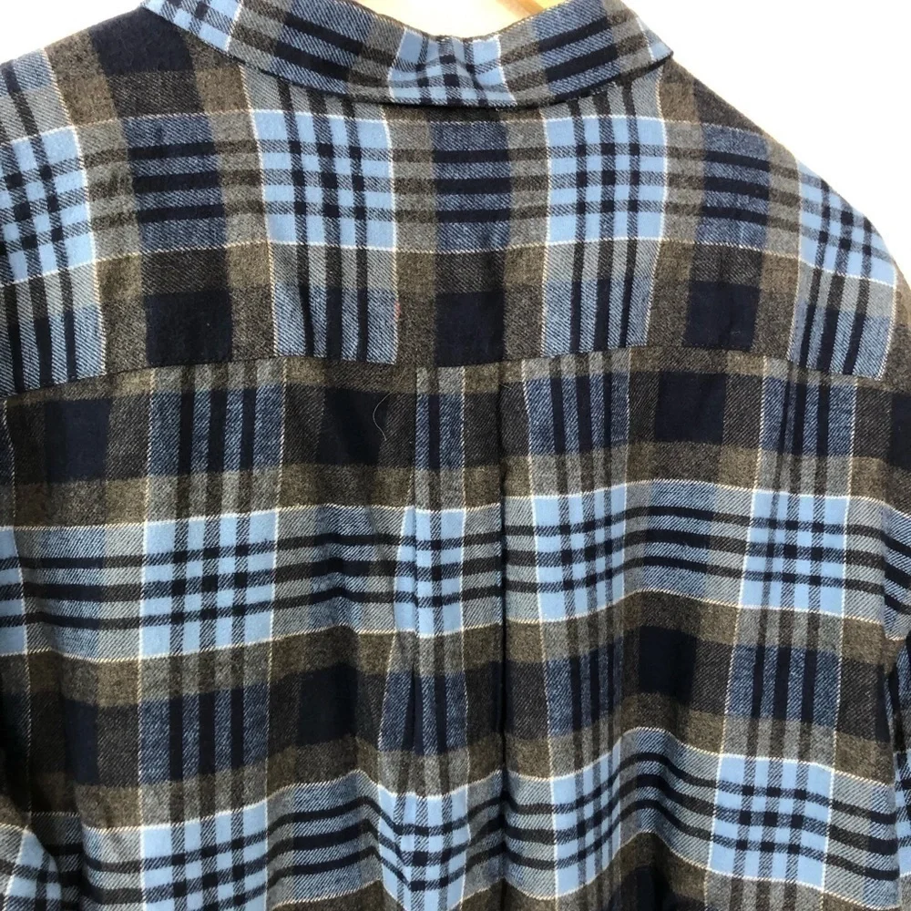 NWT Croft and Barrow Men’s Plaid Button Down